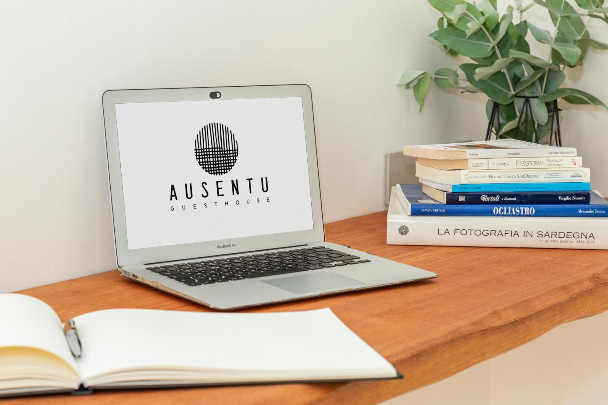 Ausentu Guest House Tortolì Kültér fotó