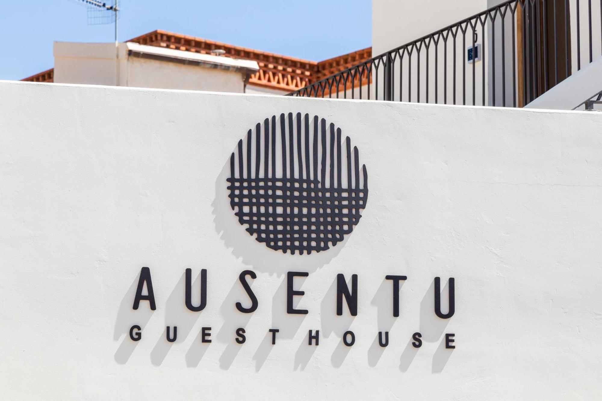 Ausentu Guest House Tortolì Kültér fotó